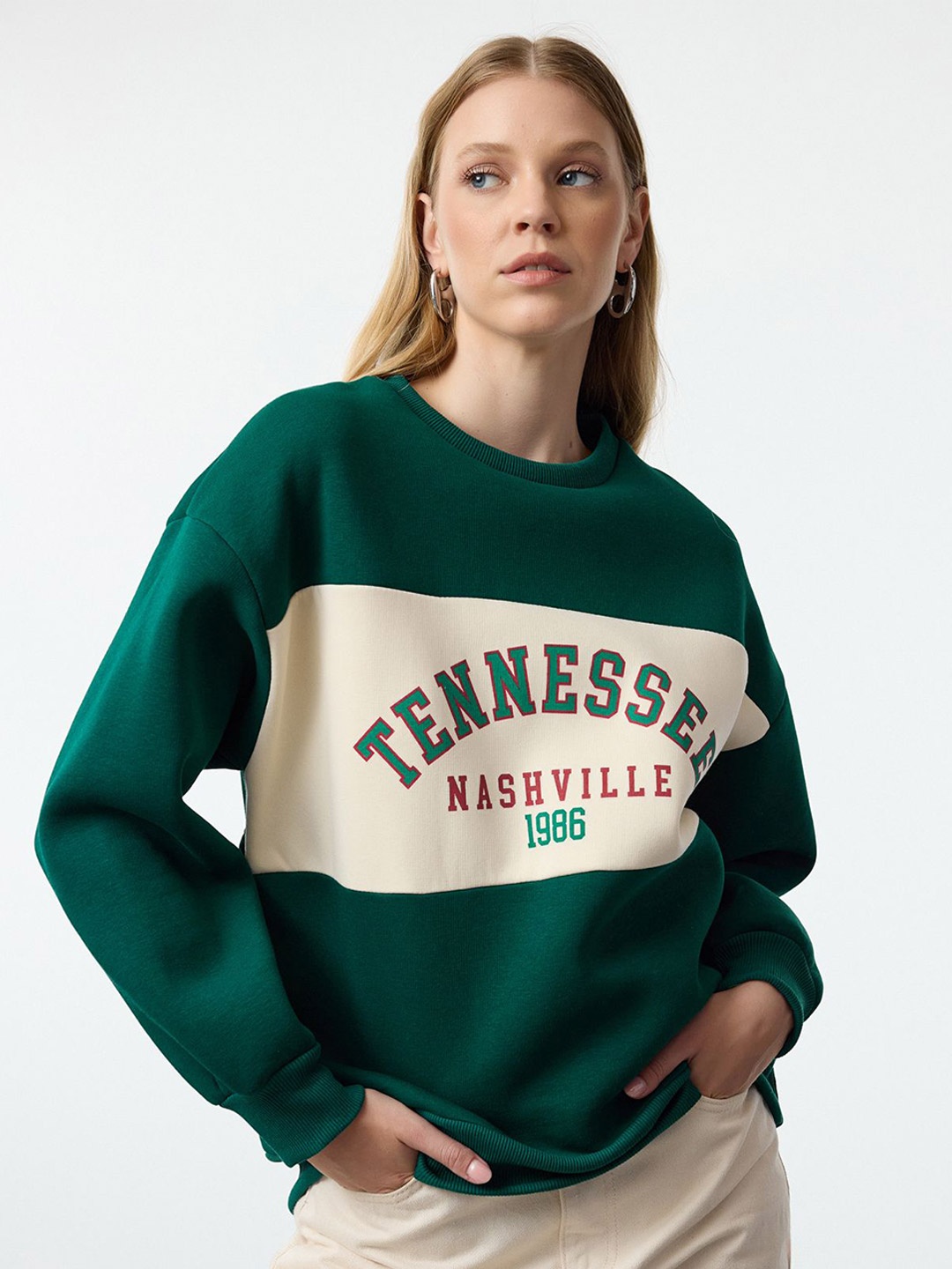 

Trendyol Women Printed Sweatshirt, Na