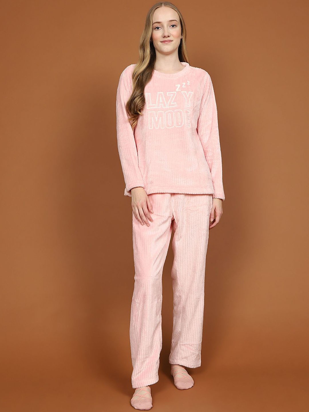 

MADAME M SECRET Women Striped Printed Night suit, Pink