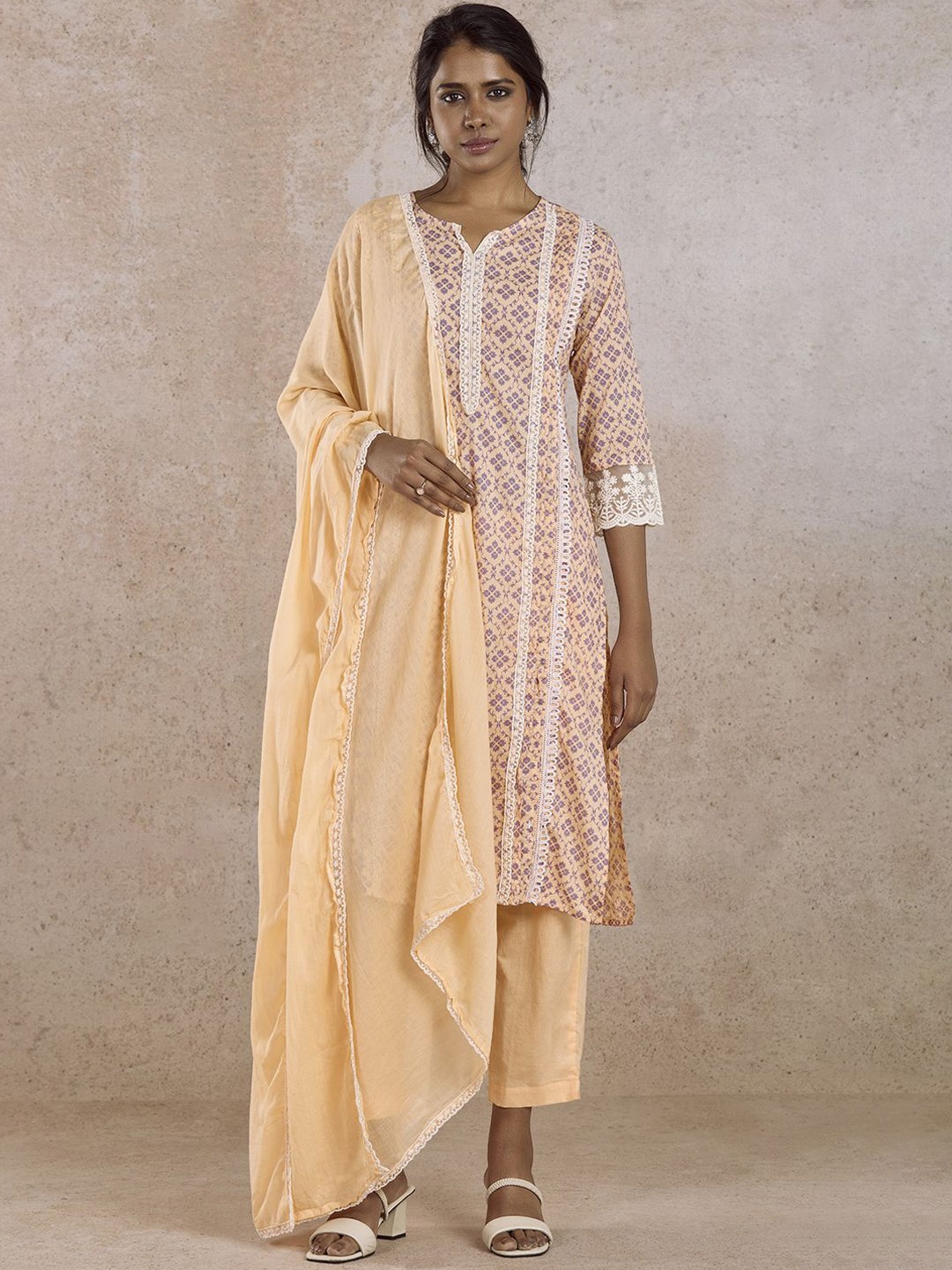 

IMARA Ethnic Motifs Printed Pure Cotton Kurta With Palazzos & Dupatta, Peach