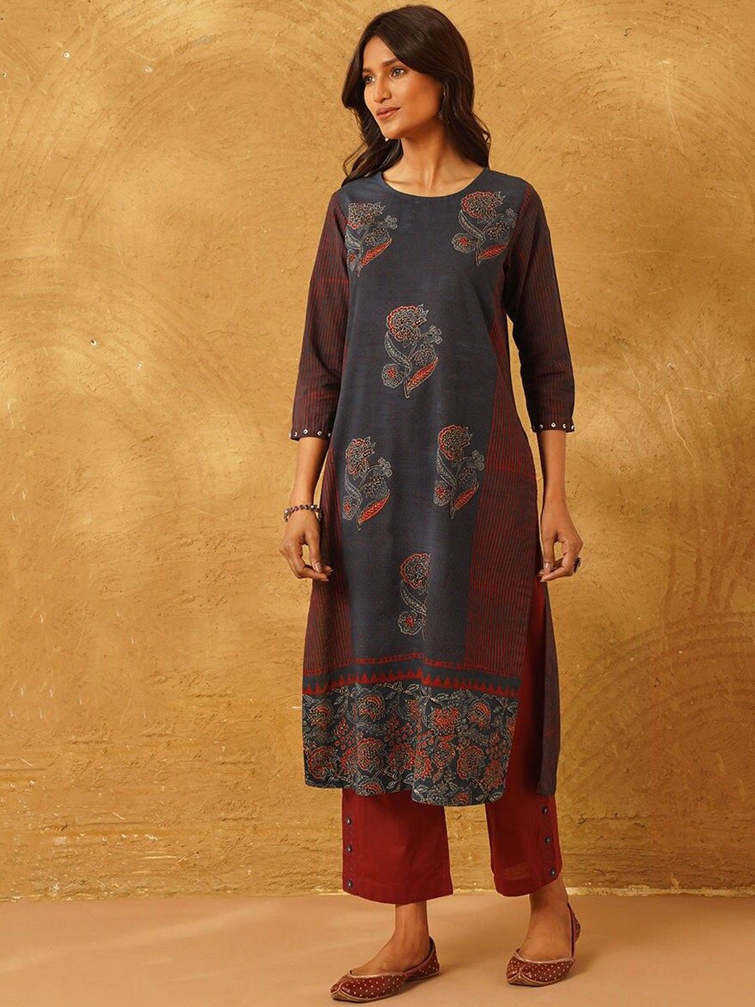 

JAYPORE Ethnic Motifs Printed Pure Cotton Regular Straight Kurta, Navy blue