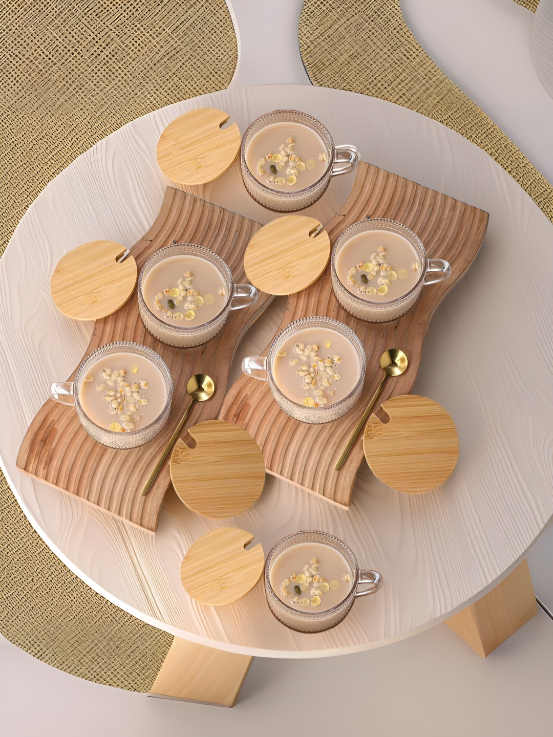 

UMAI Transparent 6 Pieces Textured Glass Transparent Mugs With Lid & Spoon 450 ml