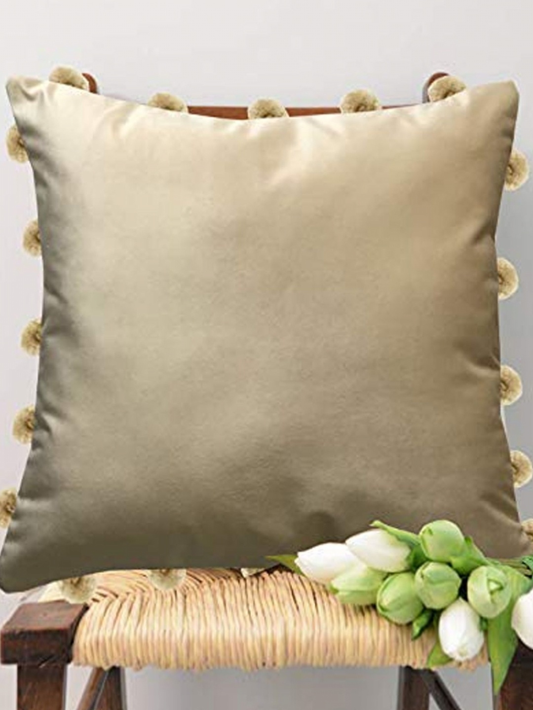 

Lushomes Beige Velvet Velvet Square Cushion Cover
