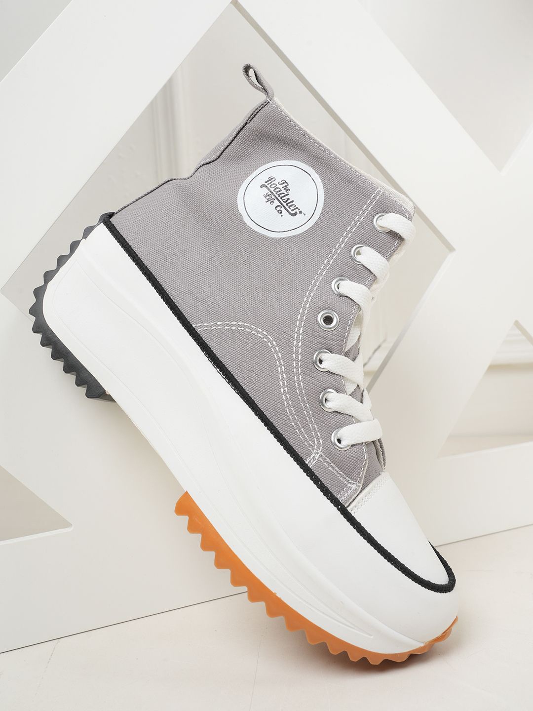 

The Roadster Lifestyle Co Women Lace-Ups Casual Shoes, Grey