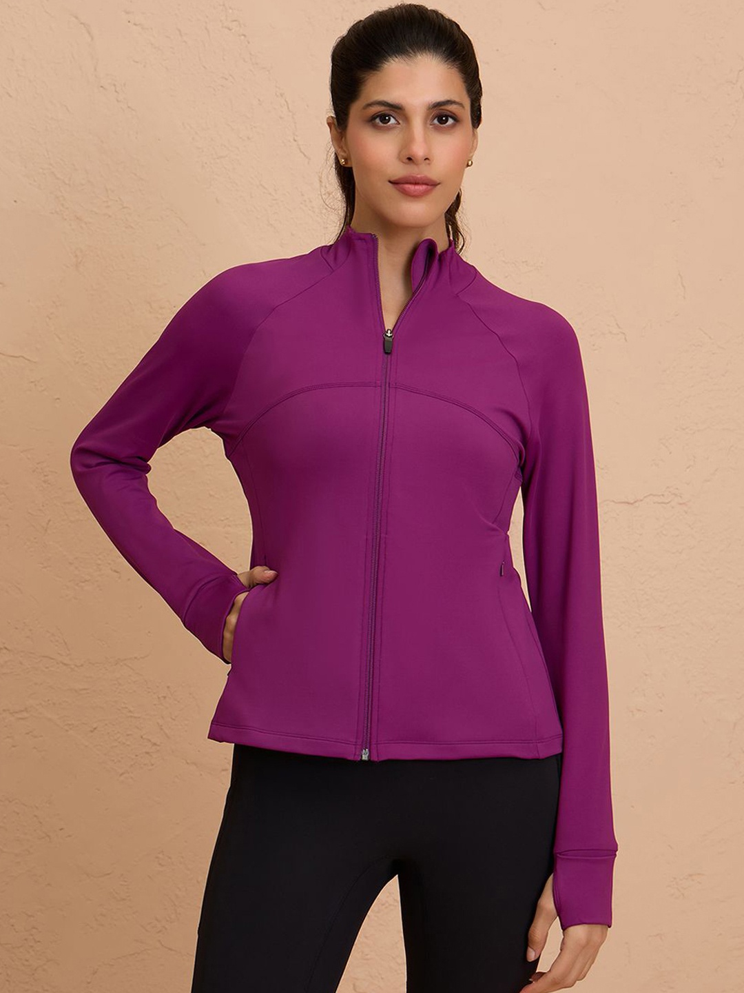 

Nykd Women Stand Collar Sporty Jacket, Burgundy