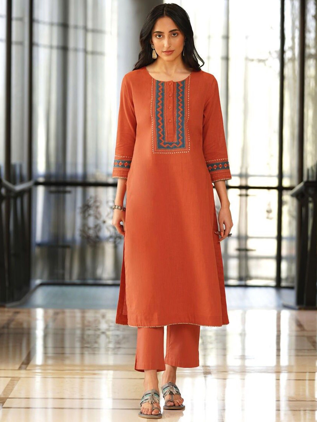 

JAYPORE Geometric Embroidered Round Neck Thread Work A-Line Kurta, Rust