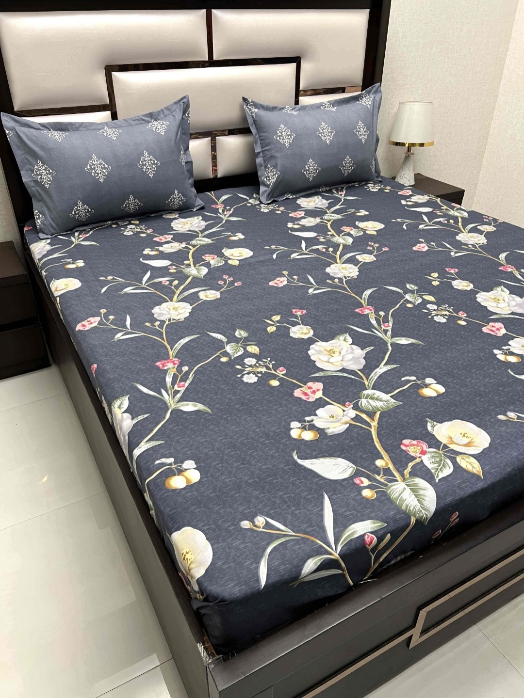 

Pure Decor Manor Grey & White Floral Fitted Microfiber 220 TC King Bedsheet Set