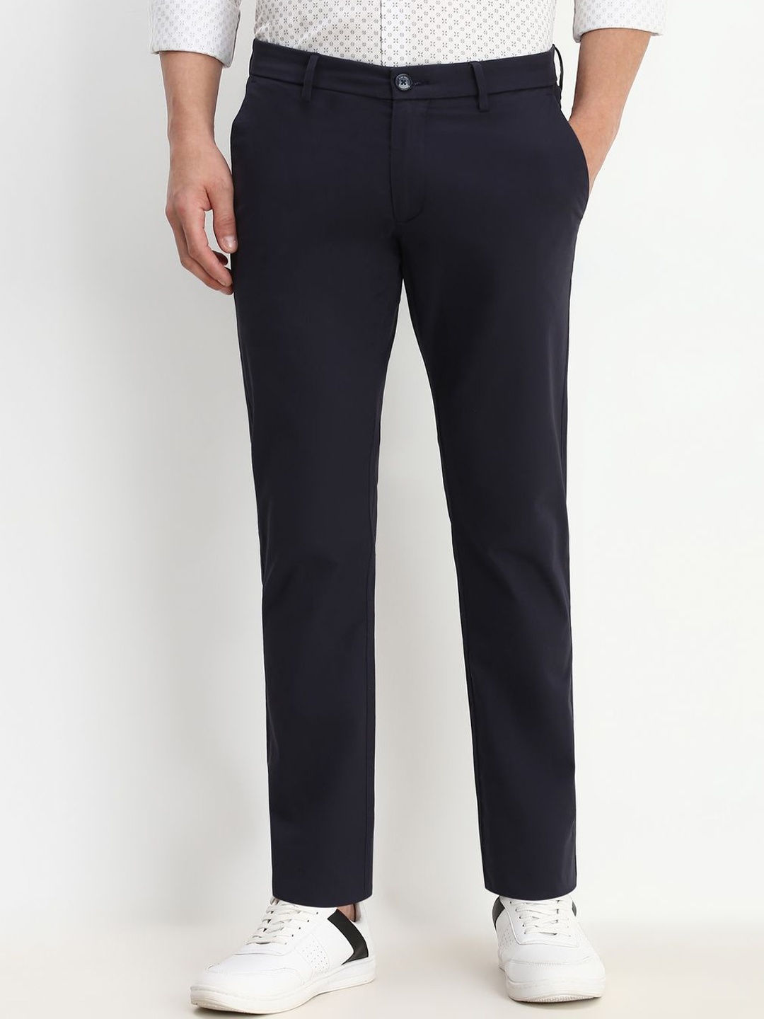 

Allen Solly Men Slim Fit Trousers, Navy blue