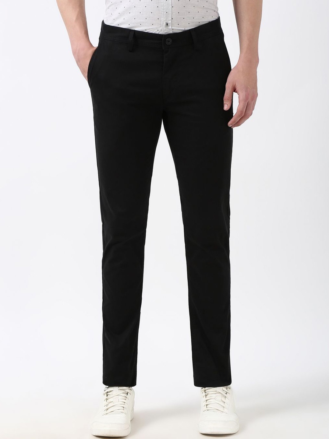 

Peter England Casuals Men Solid Cotton Skinny Fit Formal Trousers, Black