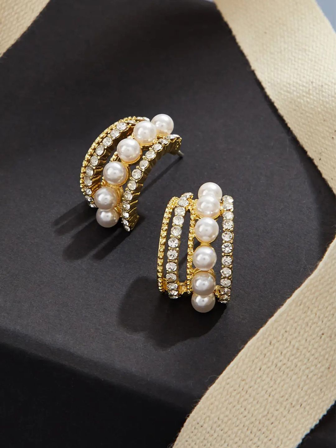 

KRENOZ Stainless Steel Pearls Beaded Classic Antique Studs Earrings, Gold