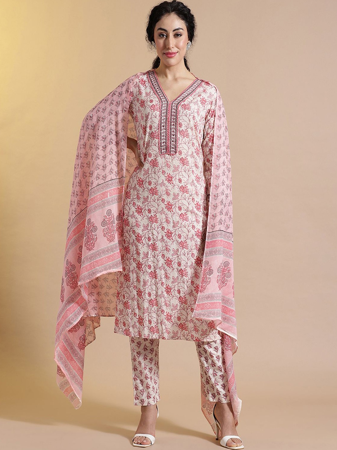 

STYLEBAAZI Women Pure Cotton Kurta with Trousers & With Dupatta, Pink