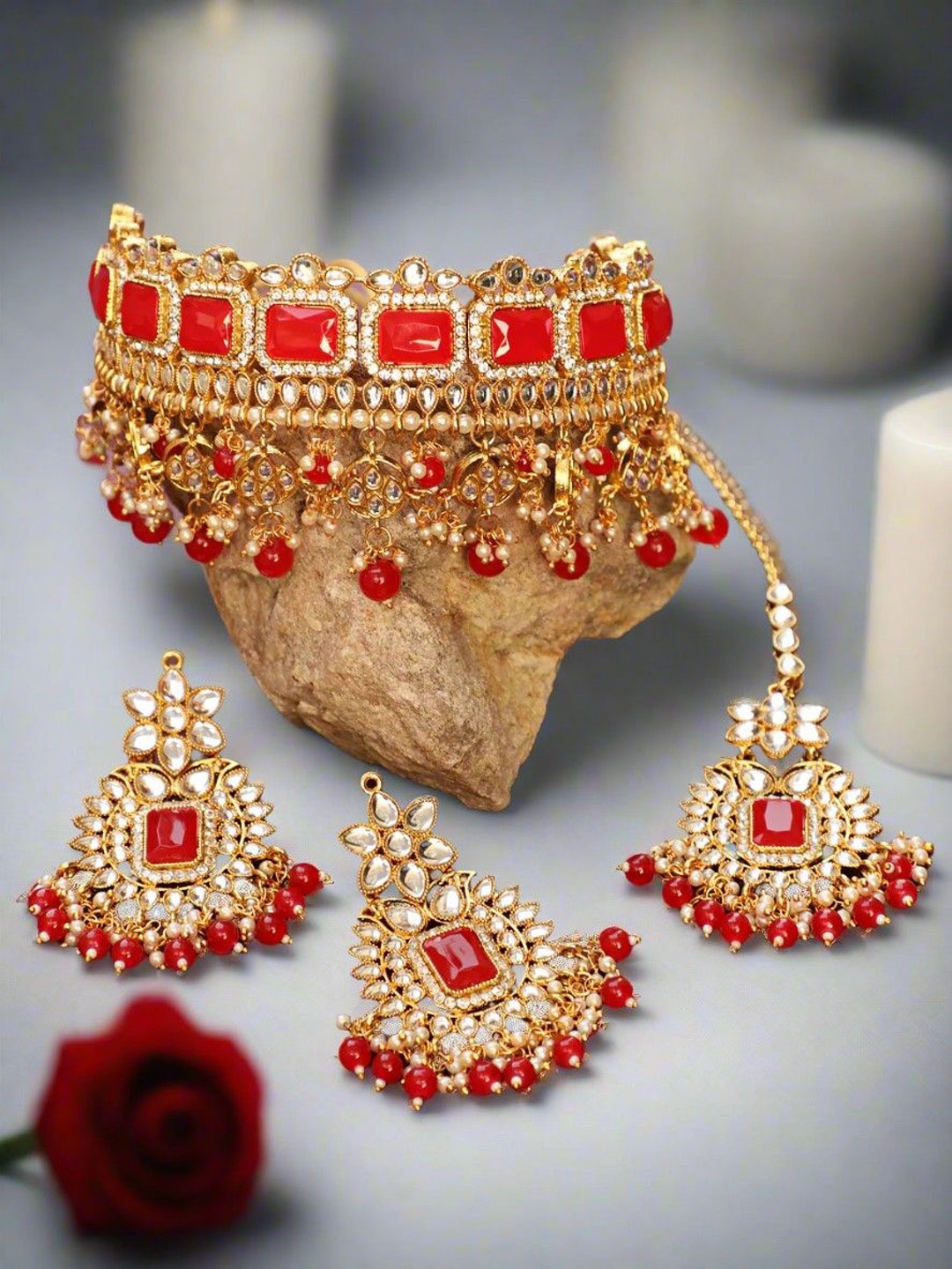 

Anouk Maroon Gold-Plated & Pearl Beaded Kundan Studded Jewellery Set