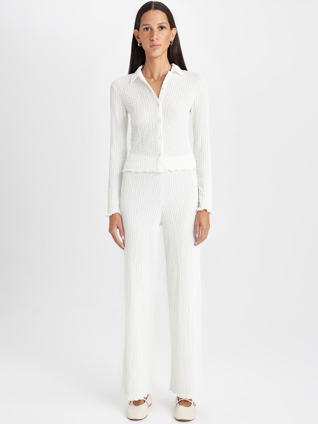 

DeFacto Women Striped Regular Fit Trousers, White