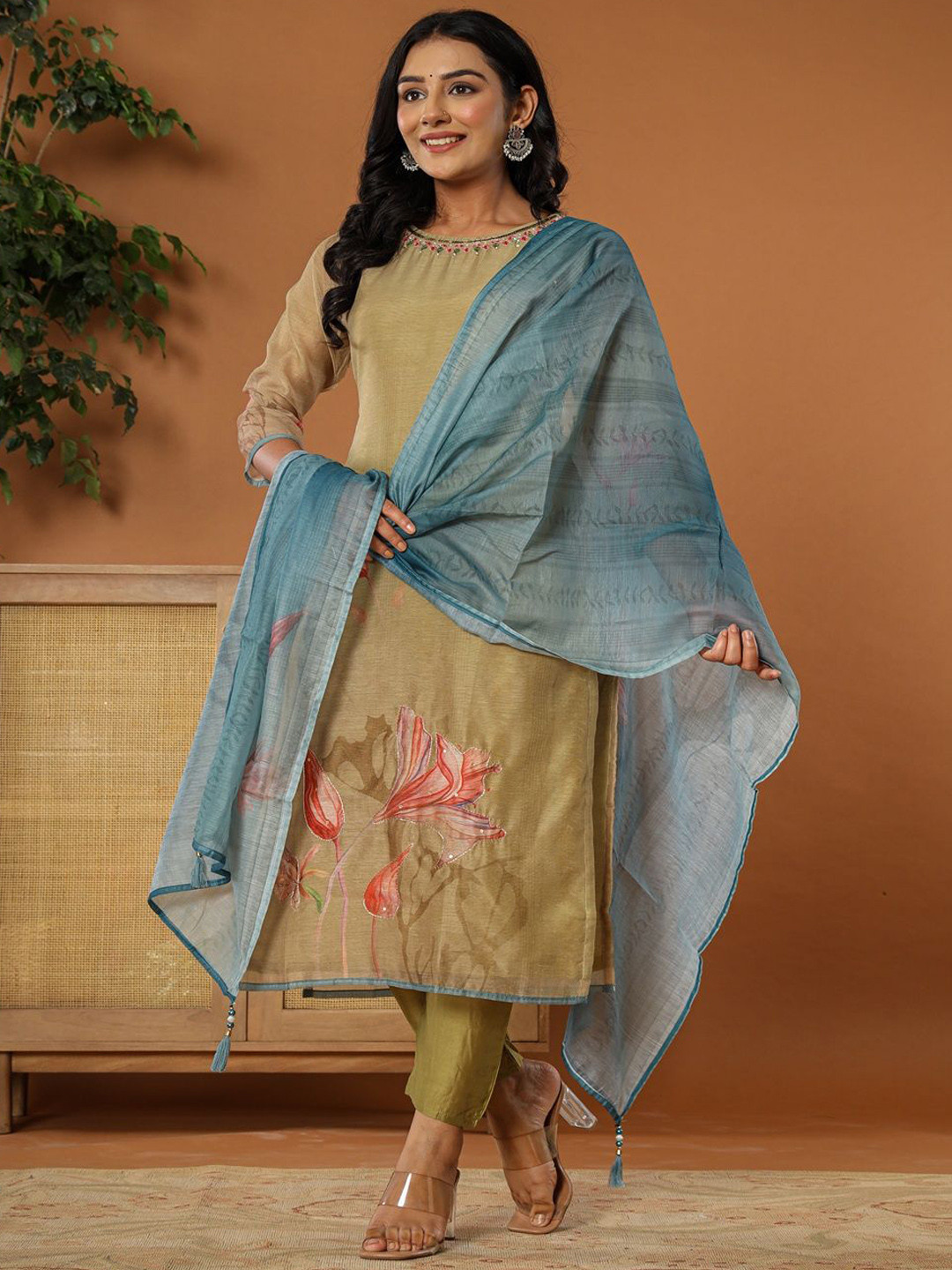 

Yufta Green Floral Embroidered Mirror Work Straight Chanderi Kurta With Trousers & Dupatta