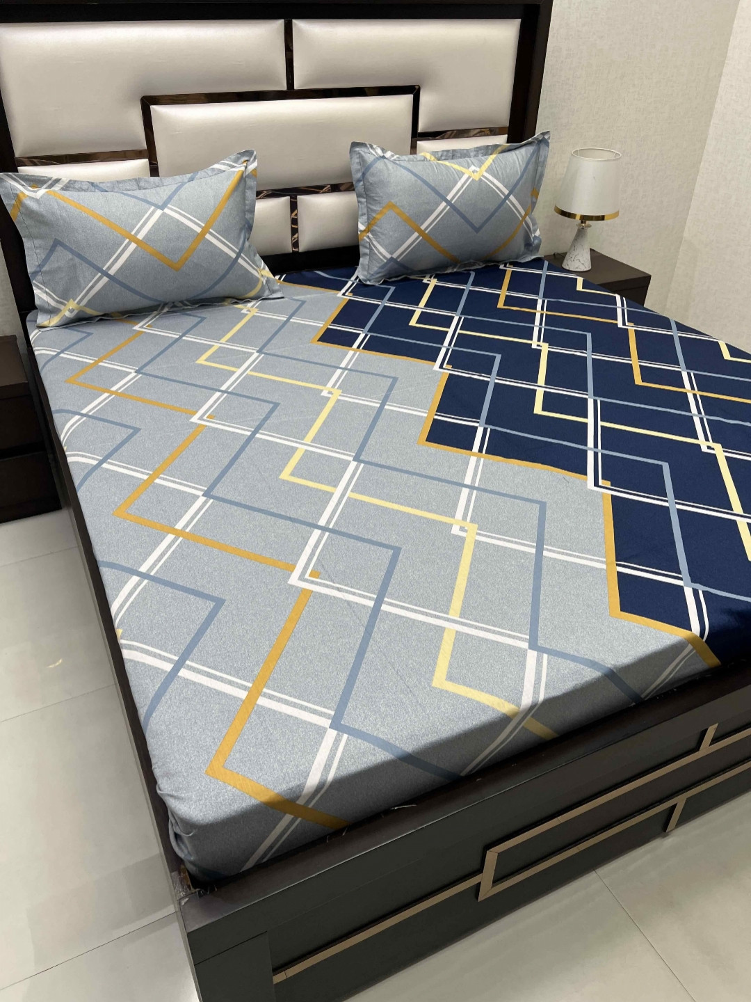 

Pure Decor Passion Fur Blue Geometric 330 TC Cotton Queen Bedsheet With 2 Pillow Covers