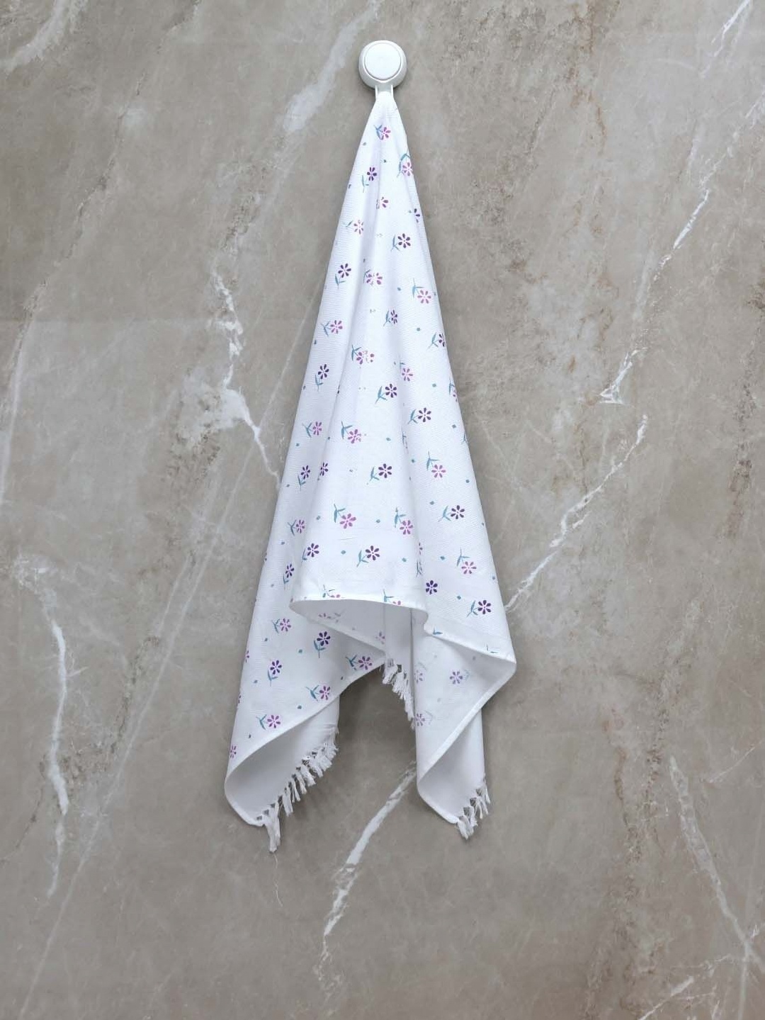 

BOMBAY DYEING Rimzim Purple & White Floral Printed Pure Cotton 200 GSM Bath Towel