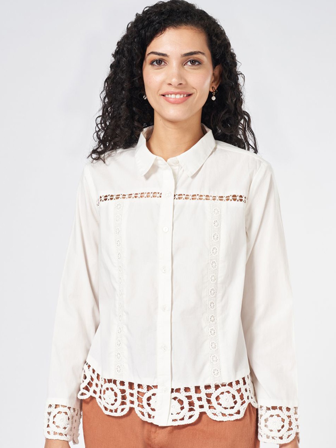 

Honey by Pantaloons Women Solid Shirt Collar Cotton Top, White