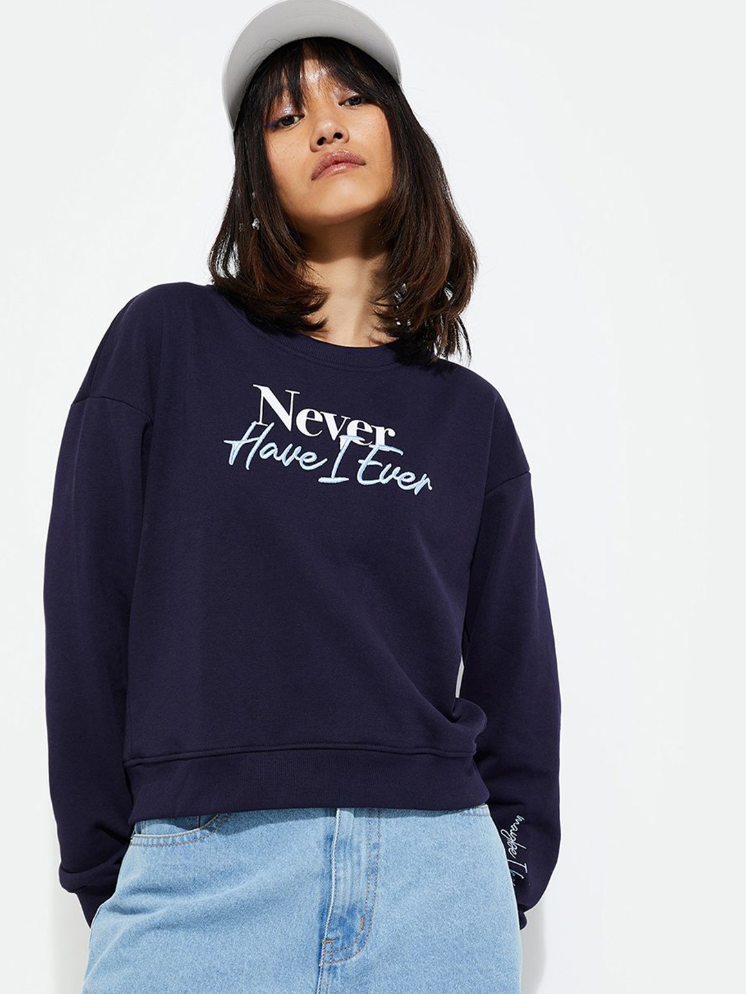 

max URB_N Women Relaxed Fit Embroidered Sweatshirt, Navy blue