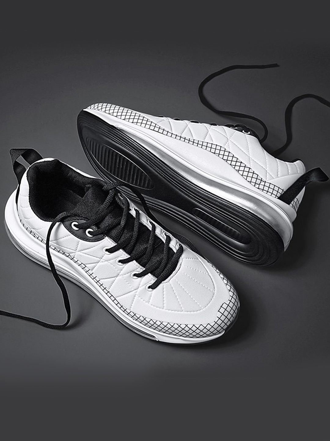 

SKAN LIFESTYLE Men Colourblocked Lace-Up Sneakers, White