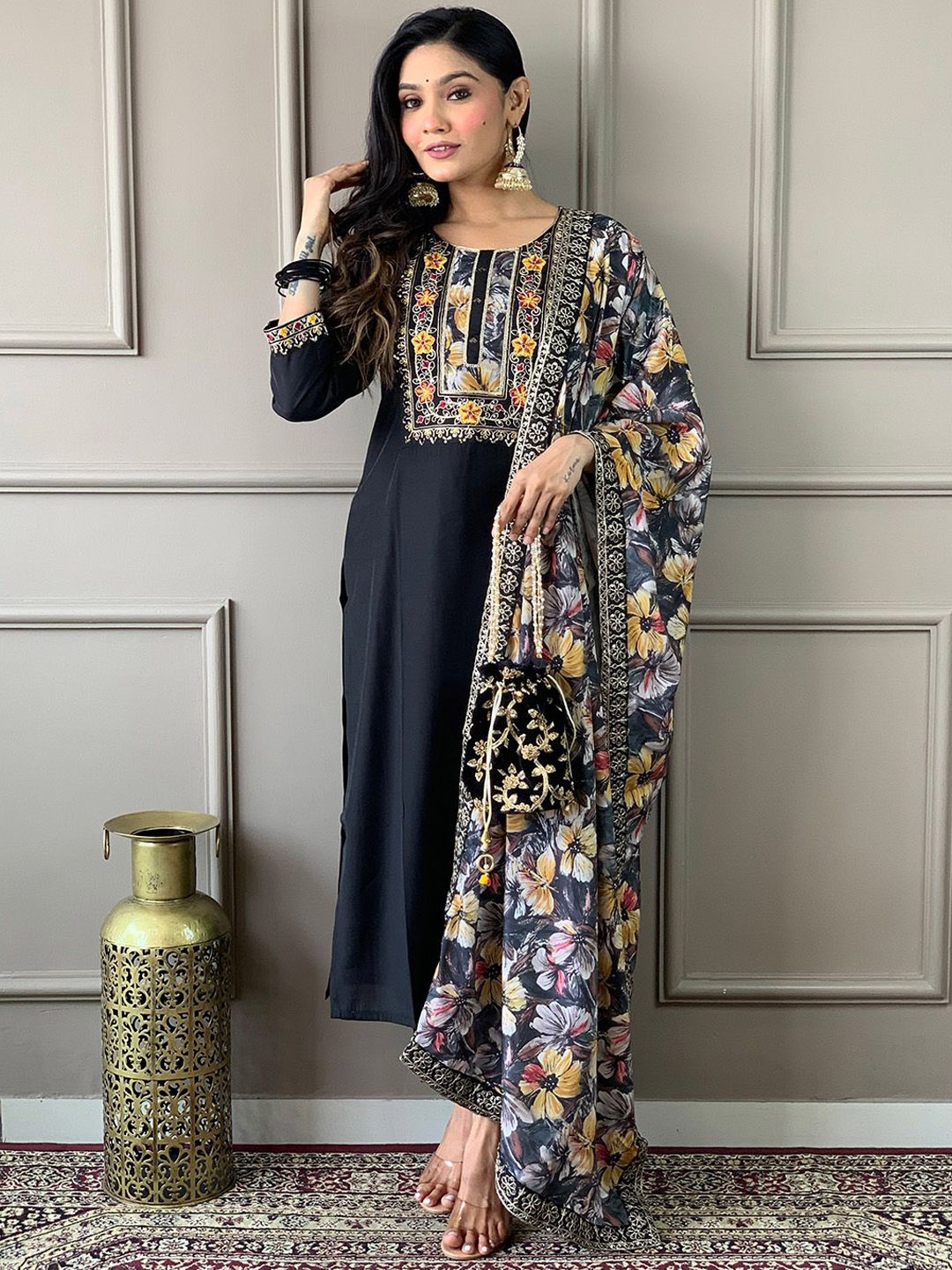 

Ishin Floral Printed Straight Kurta With Trouser & Dupatta, Black