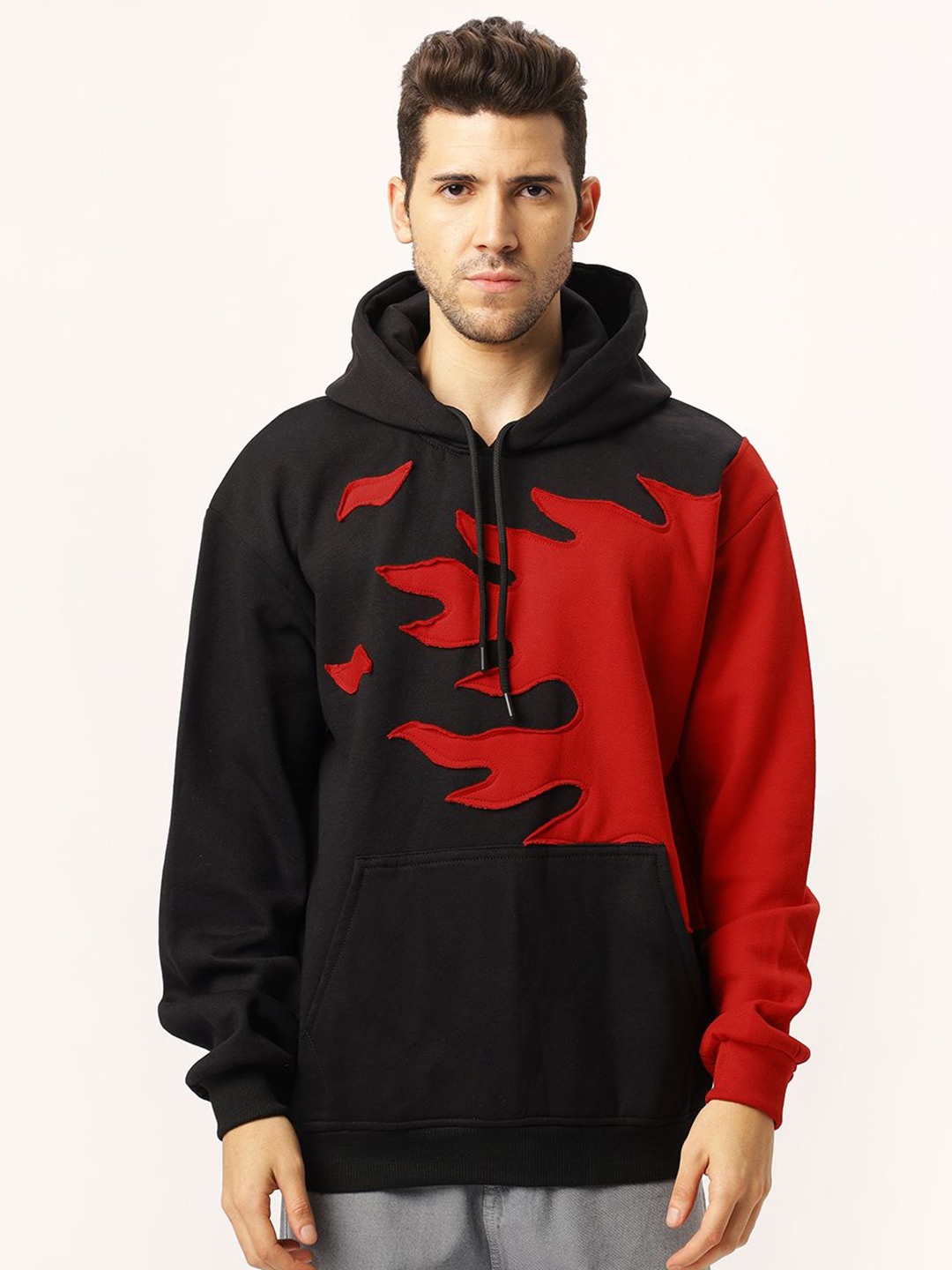 

Be Savage Men Colourblocked Hooded Sweatshirt, Black