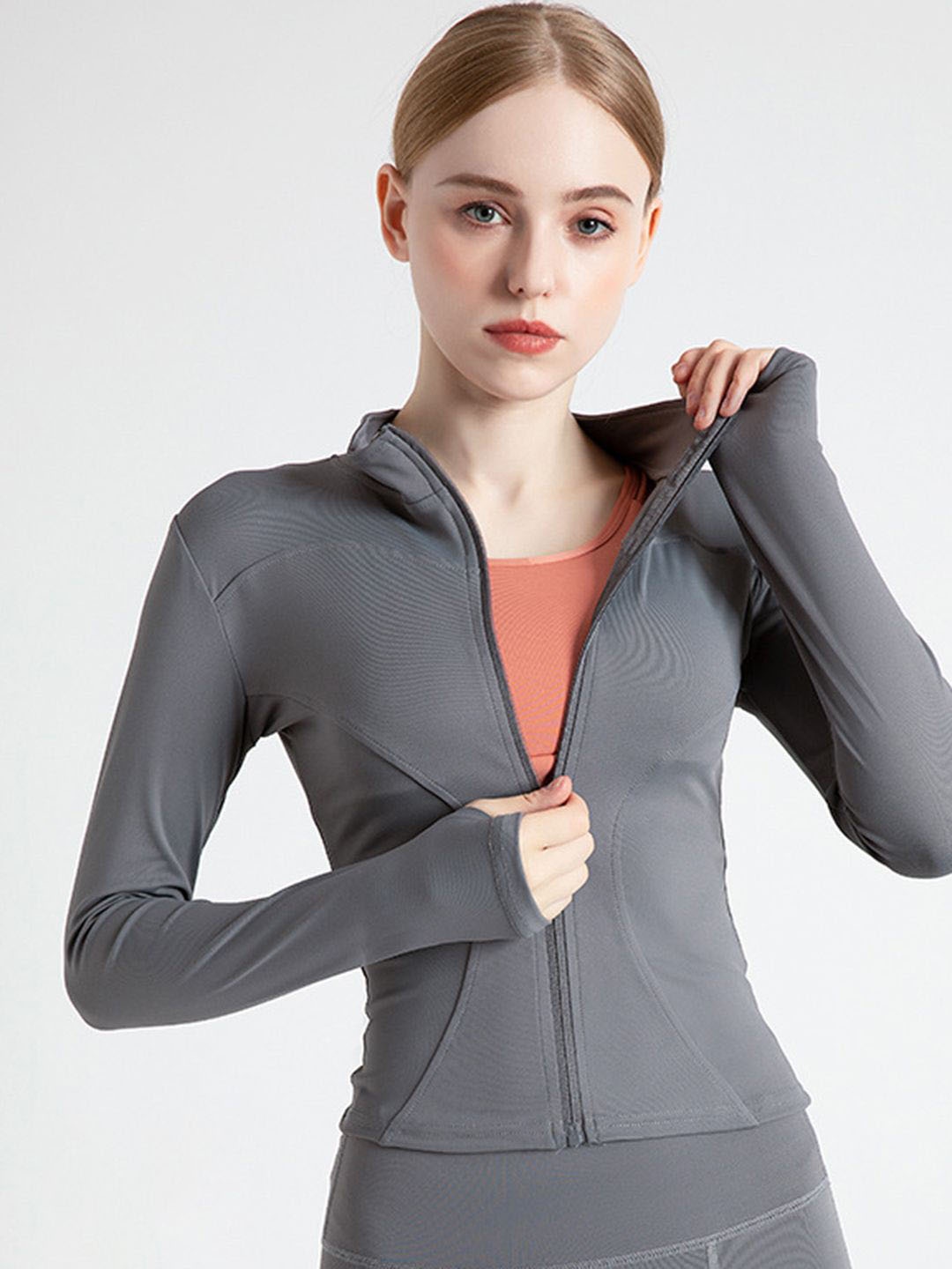 

StyleCast Women Mock Collar Lightweight Yoga Sporty Jacket, Grey