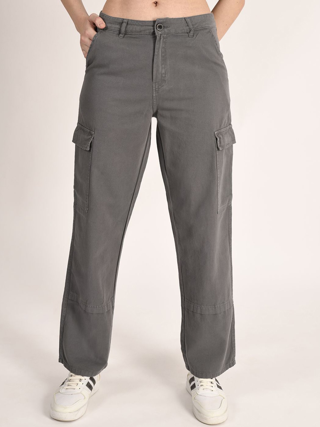 

The Roadster Lifestyle Co Women Straight Fit Pure Cotton Cargo Trousers, Grey
