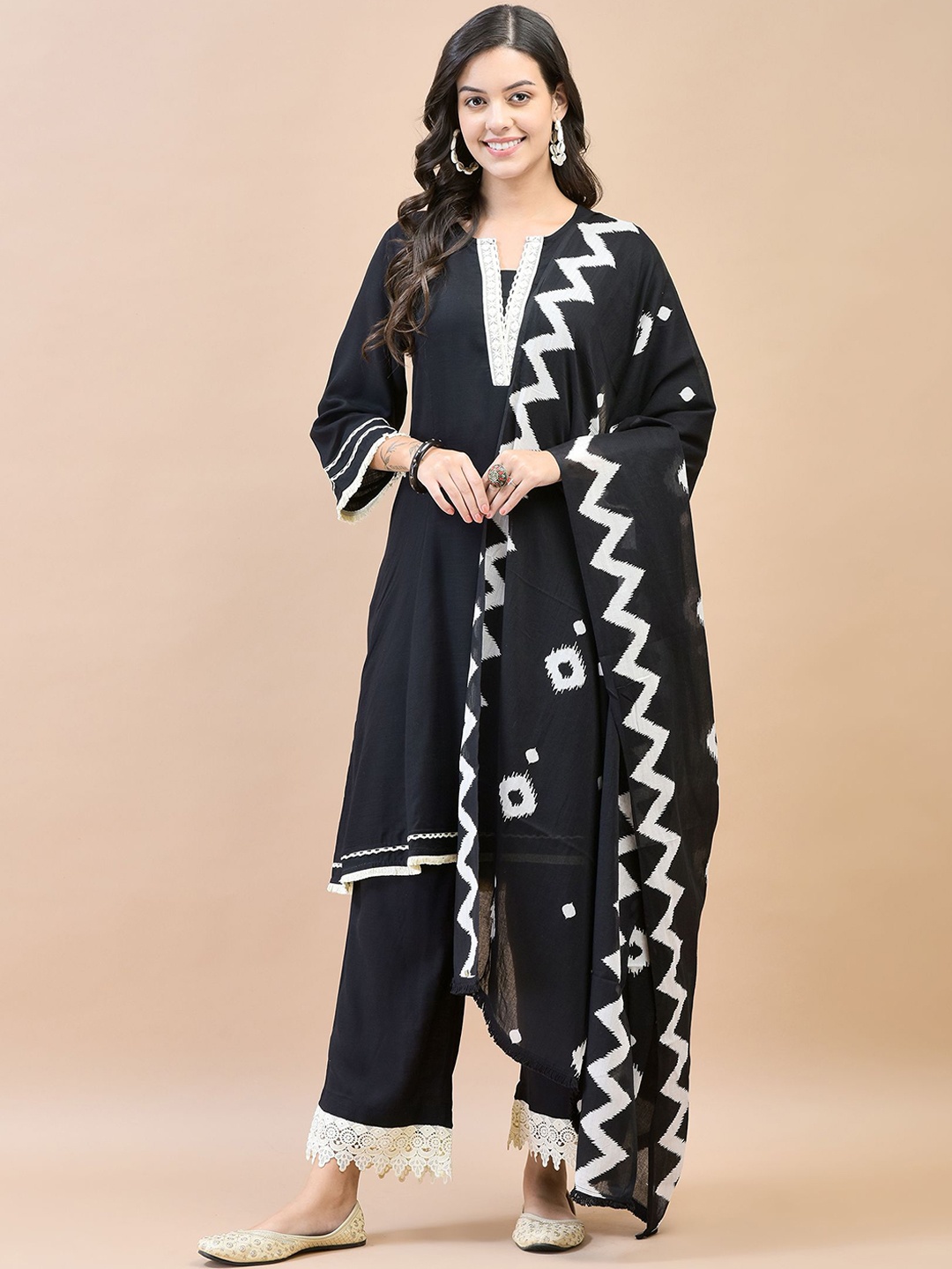 

Shree Lace Detail A-Line Kurta with Trousers & Dupatta, Black