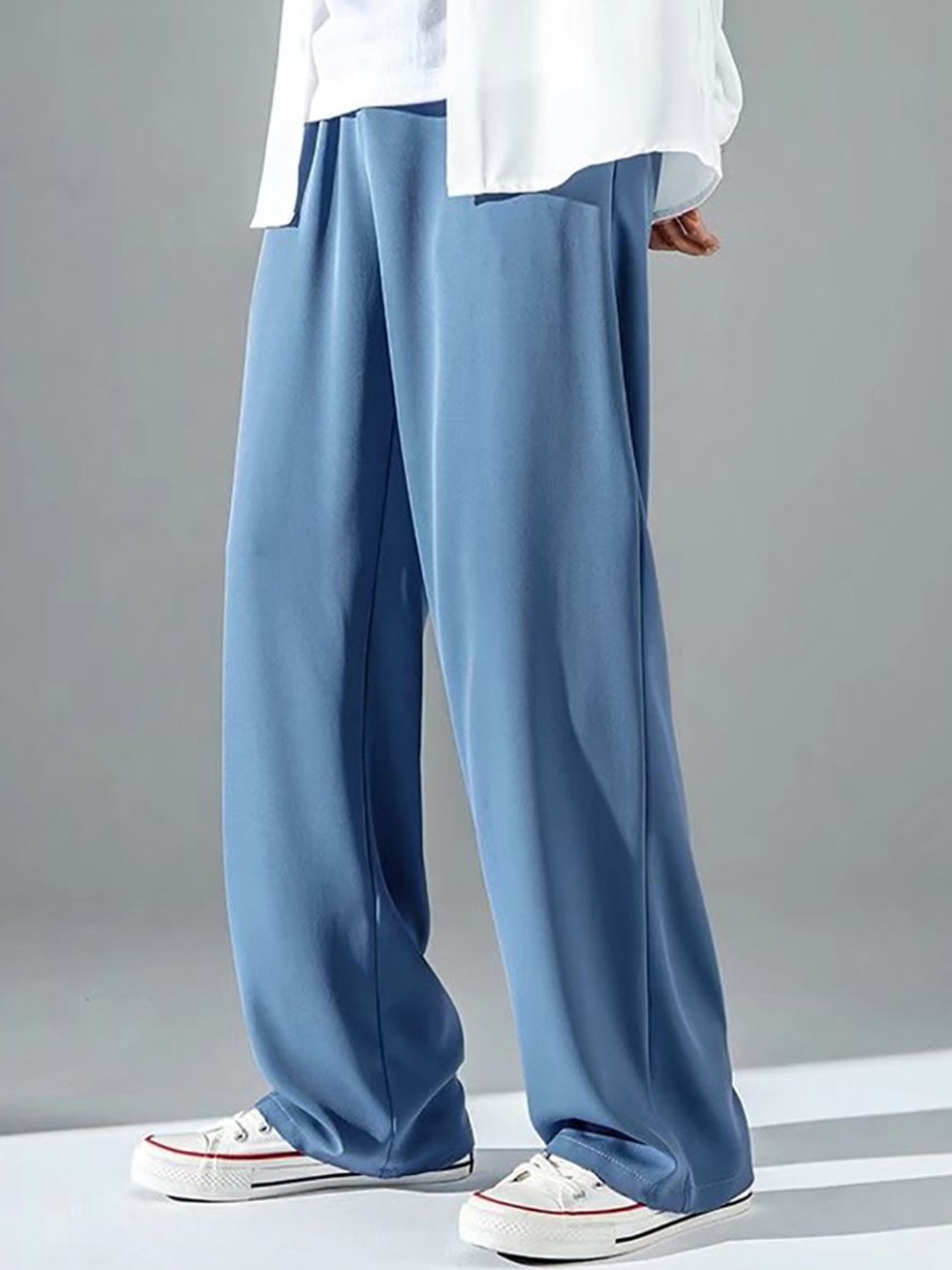 

StyleCast x Revolte Men Loose Fit Trousers, Blue
