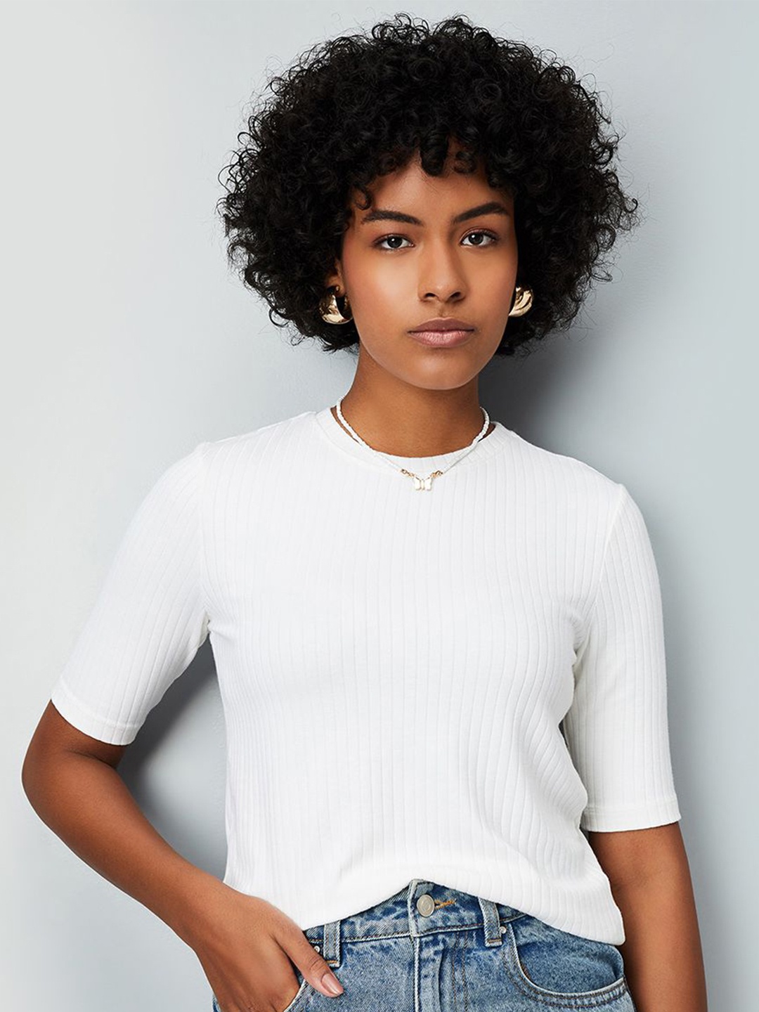 

max Women Solid Round Neck Cotton Top, White