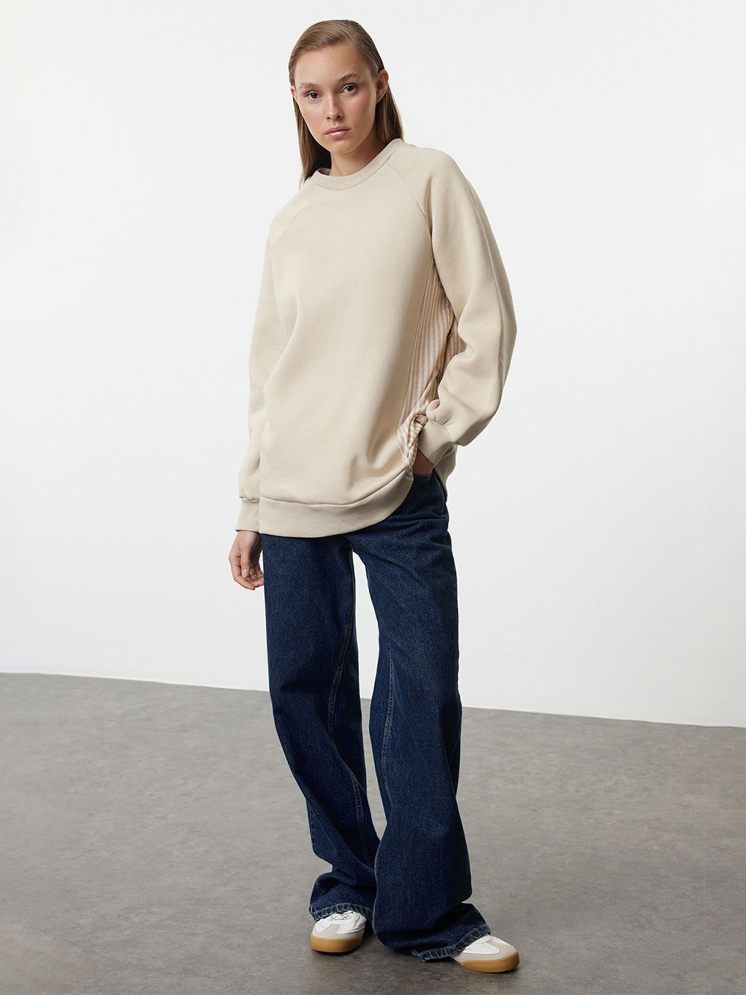 

Trendyol Striped Round Neck Sweatshirt, Beige