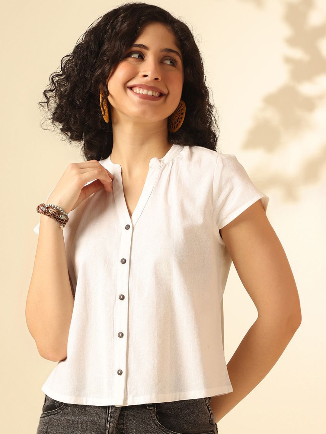 

Anouk Women Solid Mandarin Collar Cotton Top, White