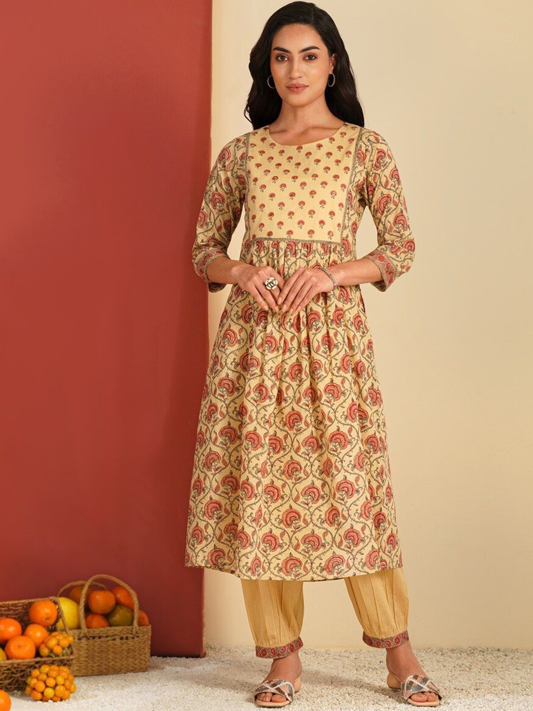 

JAYPORE Floral Printed Round Neck A Line Kurta, Beige