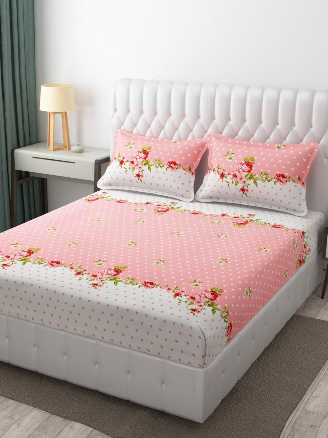 

Banchmark Home Furnishings White Ethnic Motifs 300 TC King Bedsheet With 2 Pillow Covers, Peach