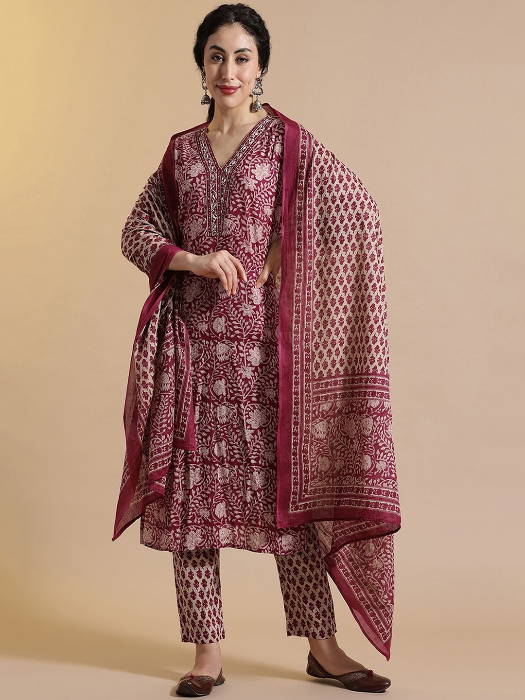 

STYLEBAAZI Women Pure Cotton Floral Printed Kurta With Trousers & Dupatta, Maroon