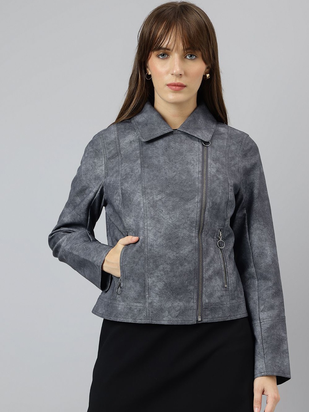 

Latin Quarters Women Spread Collar Biker Jacket, Grey