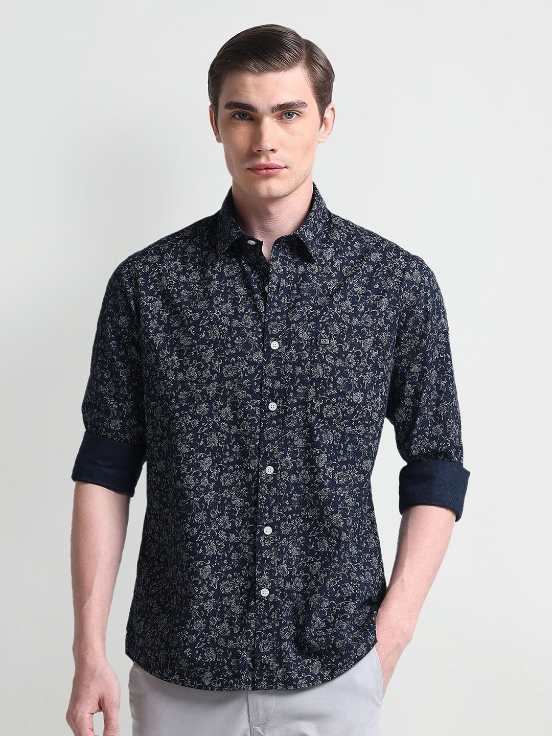 

Arrow Sport Men Slim Fit Floral Opaque Printed Casual Shirt, Blue