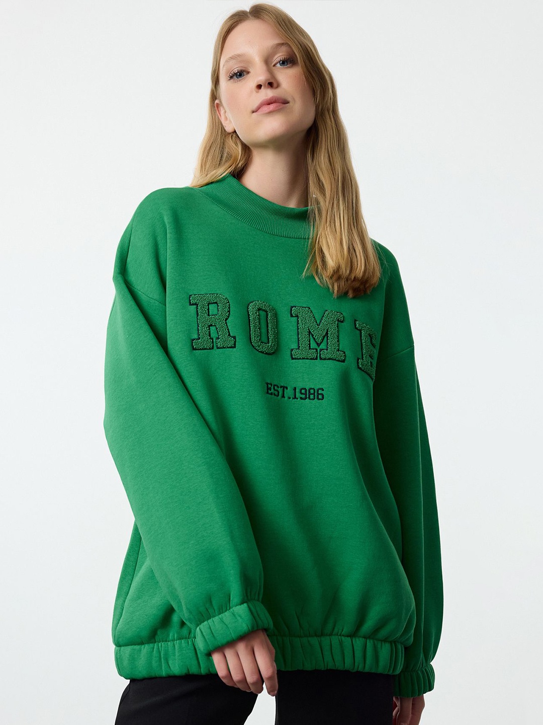 

Trendyol Women Sweatshirt, Na