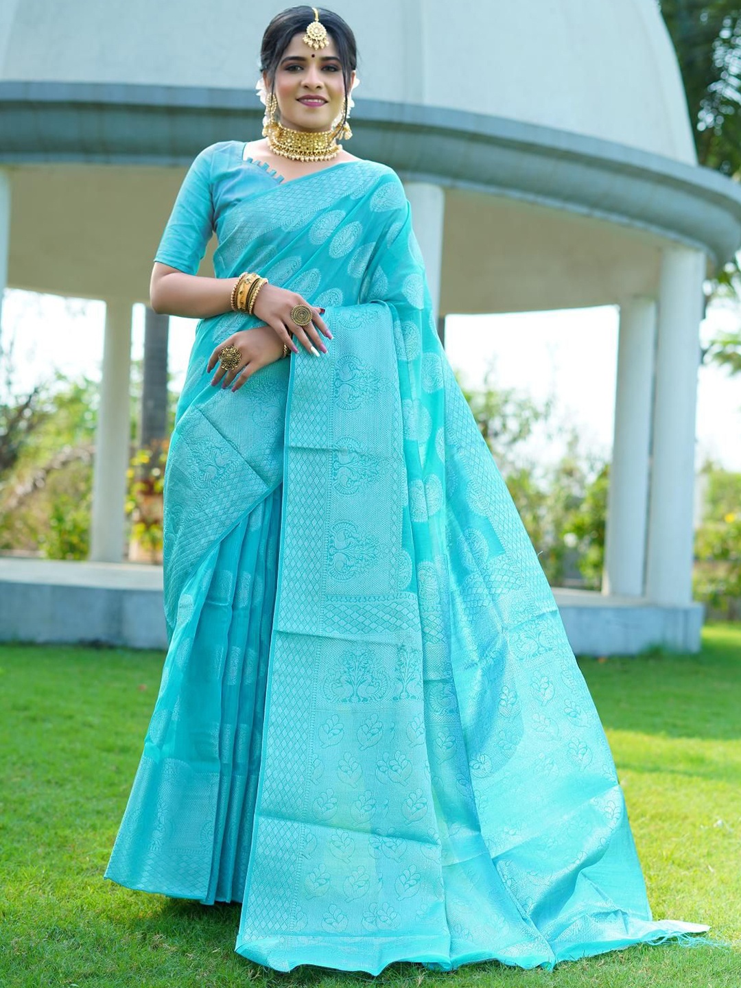 

Areca Designer Ethnic Motifs Zari Linen Blend Banarasi Saree, Blue