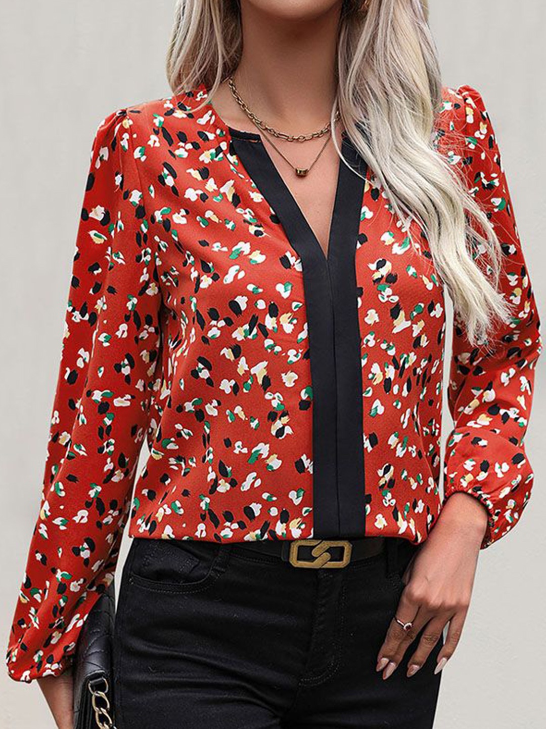 

HERE&NOW Women Abstract Printed V-Neck Top, Red