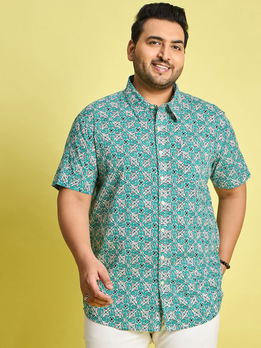 

bigbanana Men Opaque Printed Casual Shirt, Beige