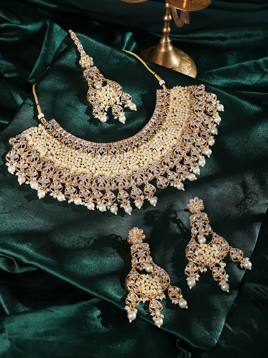 

SOHI Gold-Plated Stone Studded & Beaded Jewellery Set