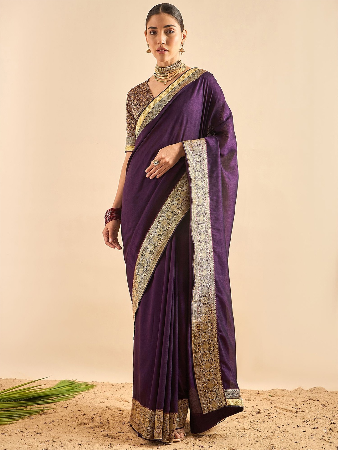 

Dori Zari Silk Blend Saree, Purple