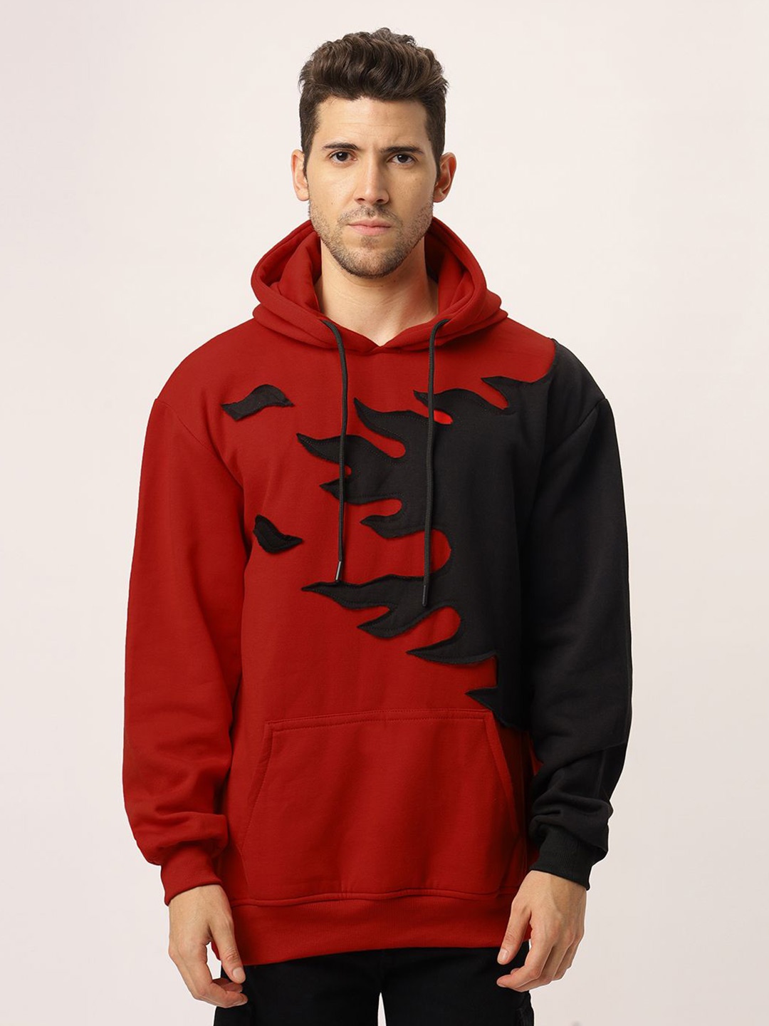 

Be Savage Men Colourblocked Hooded Sweatshirt, Red