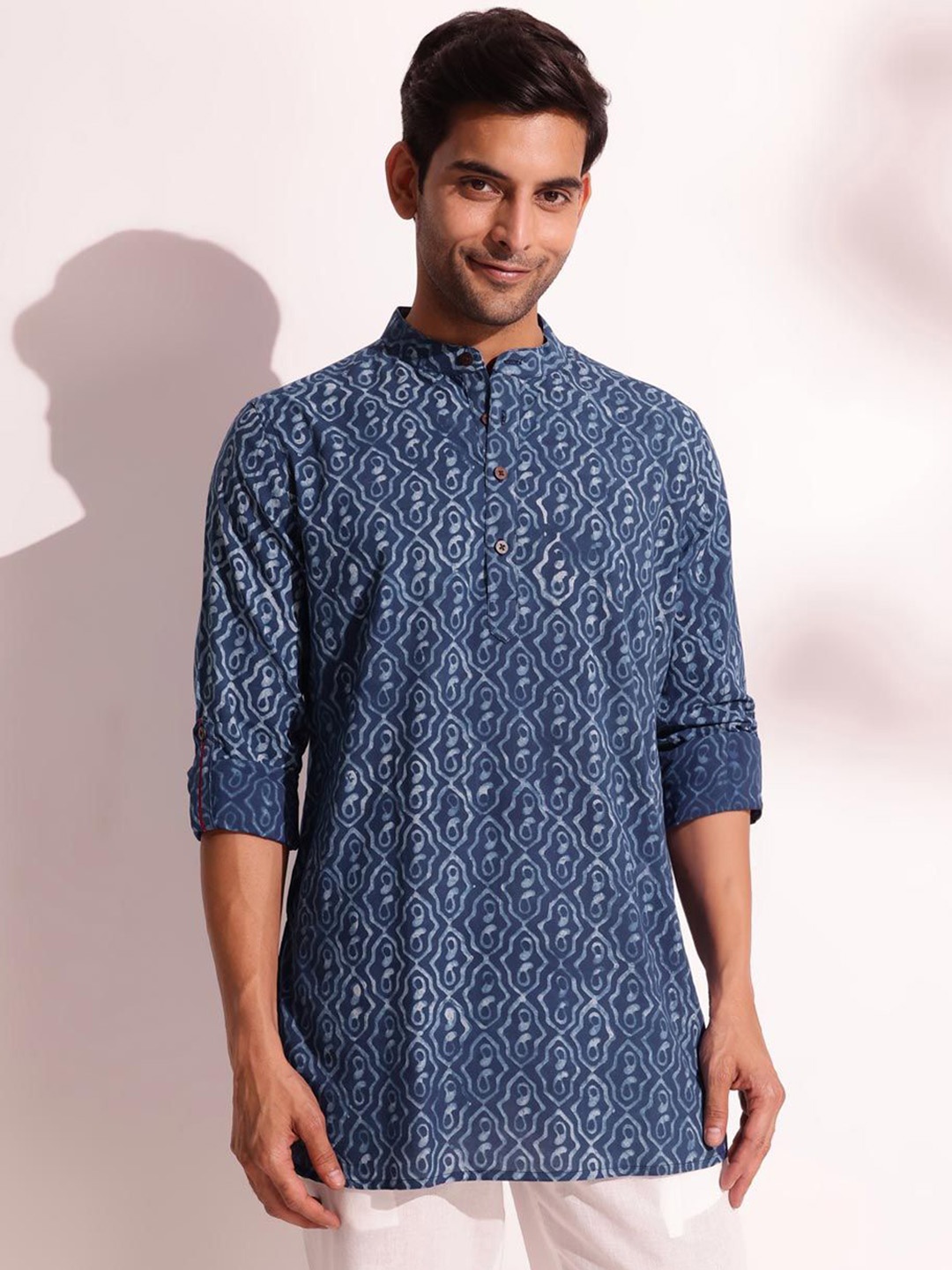 

Fabindia Ethnic Motifs Printed Mandarin Collar Cotton Straight Kurta, Blue