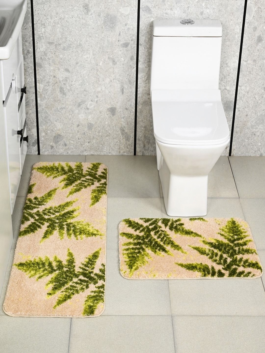 

Saral Home CEDAR Beige & Green 2 Pieces Soft Anti Skid Bathmat & Bath Runner