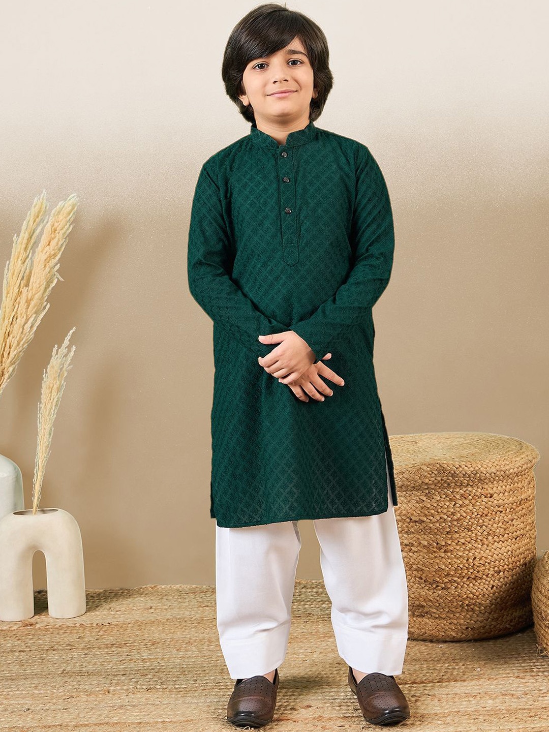 

Here&Now X Sanwara Boys Floral Embroidered Chikankari Kurta with Patiala, Green