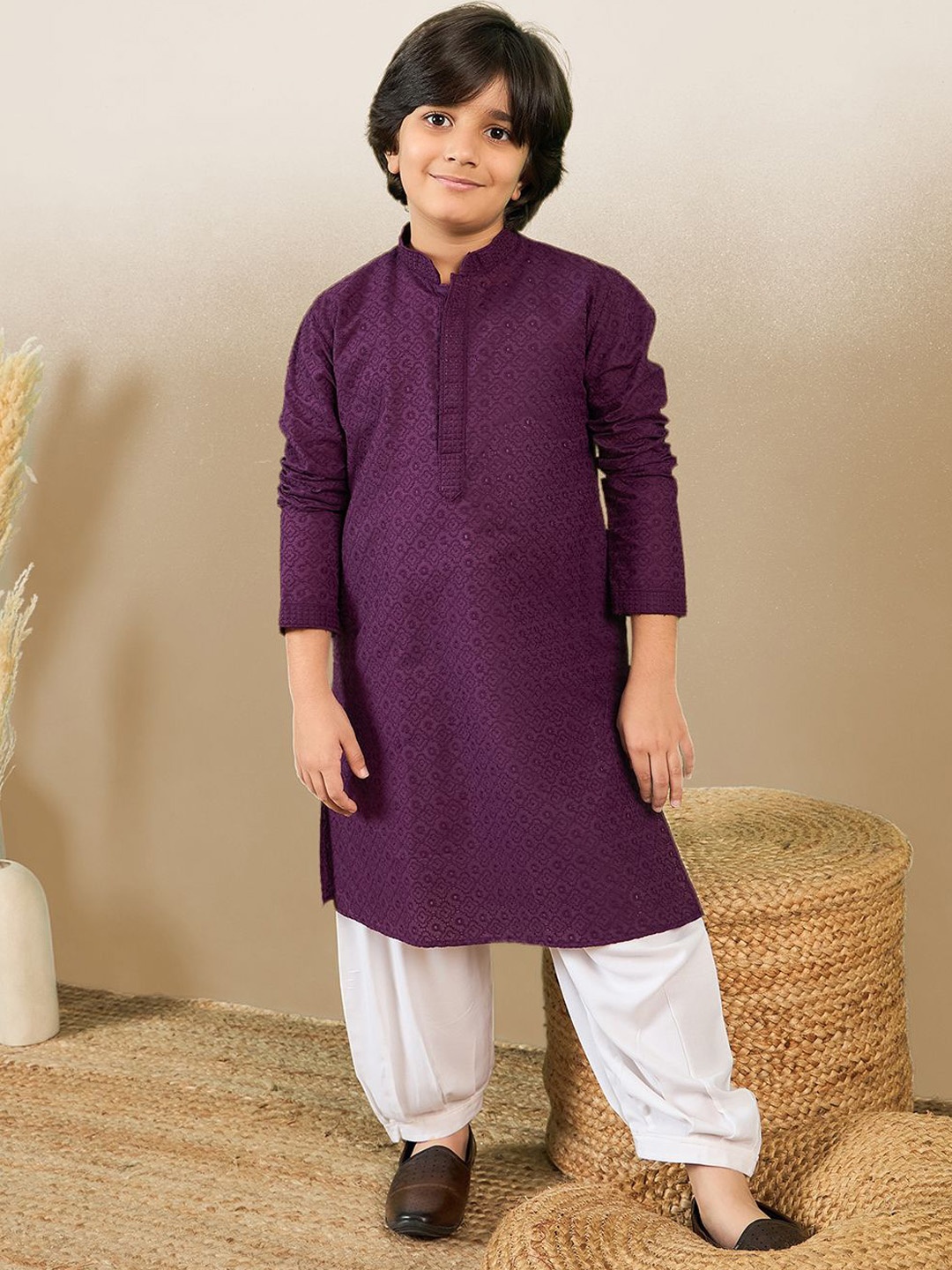 

YK Boys Floral Embroidered Regular Chikankari Kurta with Patiala, Purple