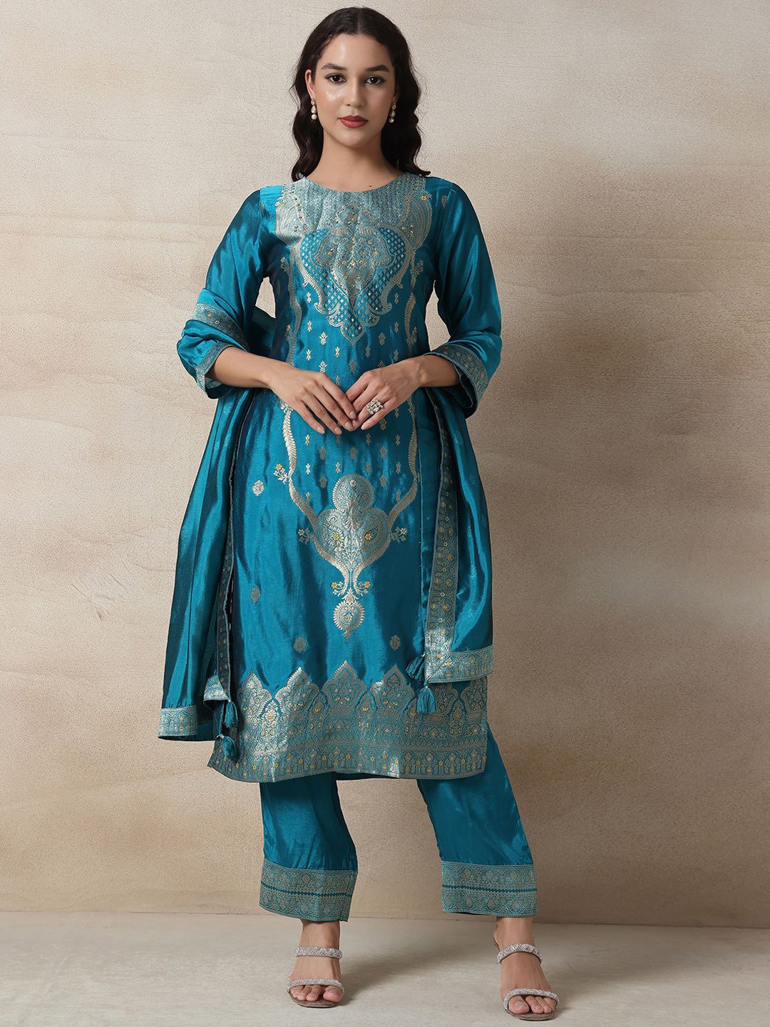 

Rang by Indya Woven Design Stones Straight Kurta with Trousers & Dupatta, Blue