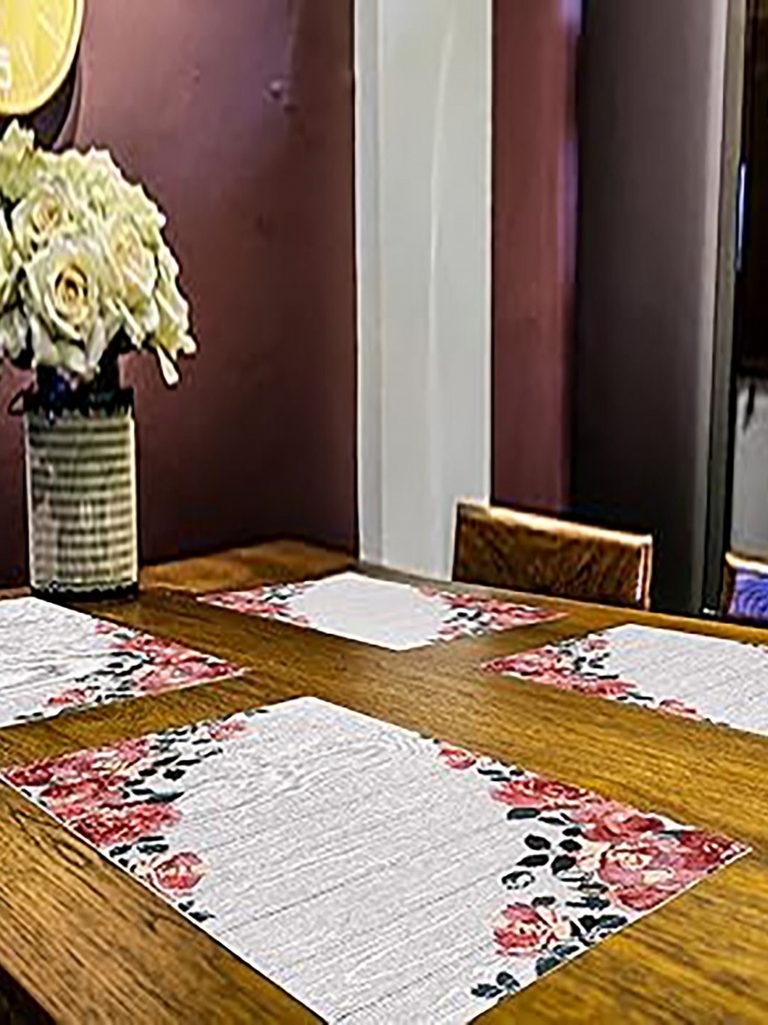 

PRAKARTIK Set of 4 White & Red Printed Heat Resistant Dining Table Mats