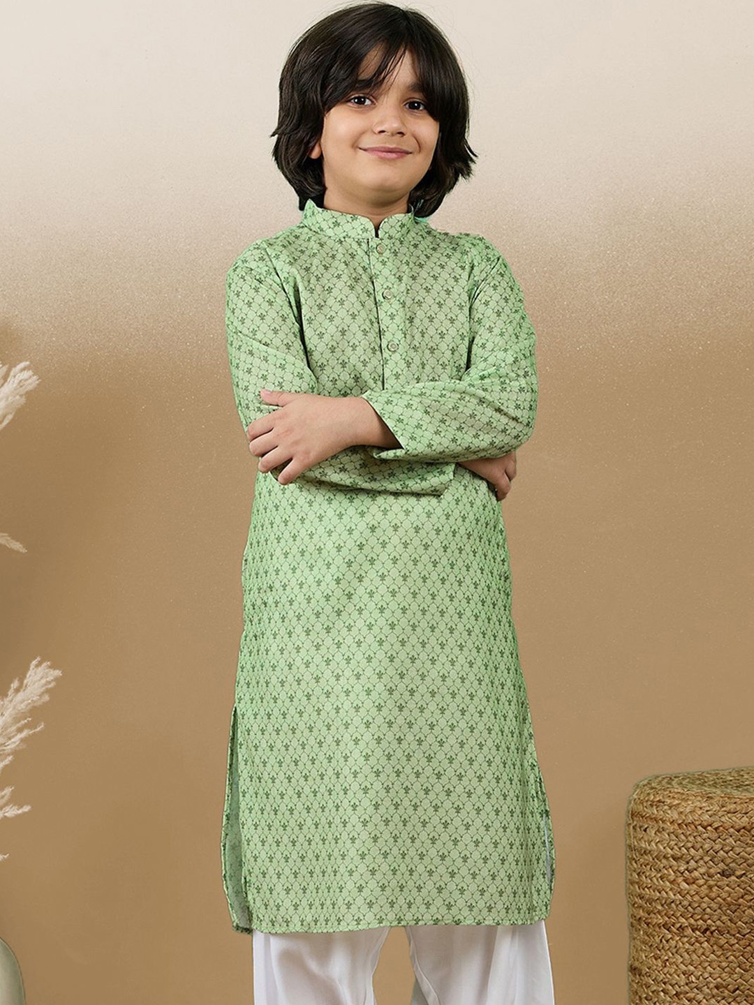 

Here&Now X Sanwara Boys Chic & Classic Printed Mandarin Collar Straight Cotton Kurta, Green